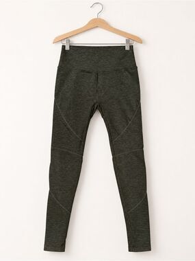 Alphalete Green Performance Leggings